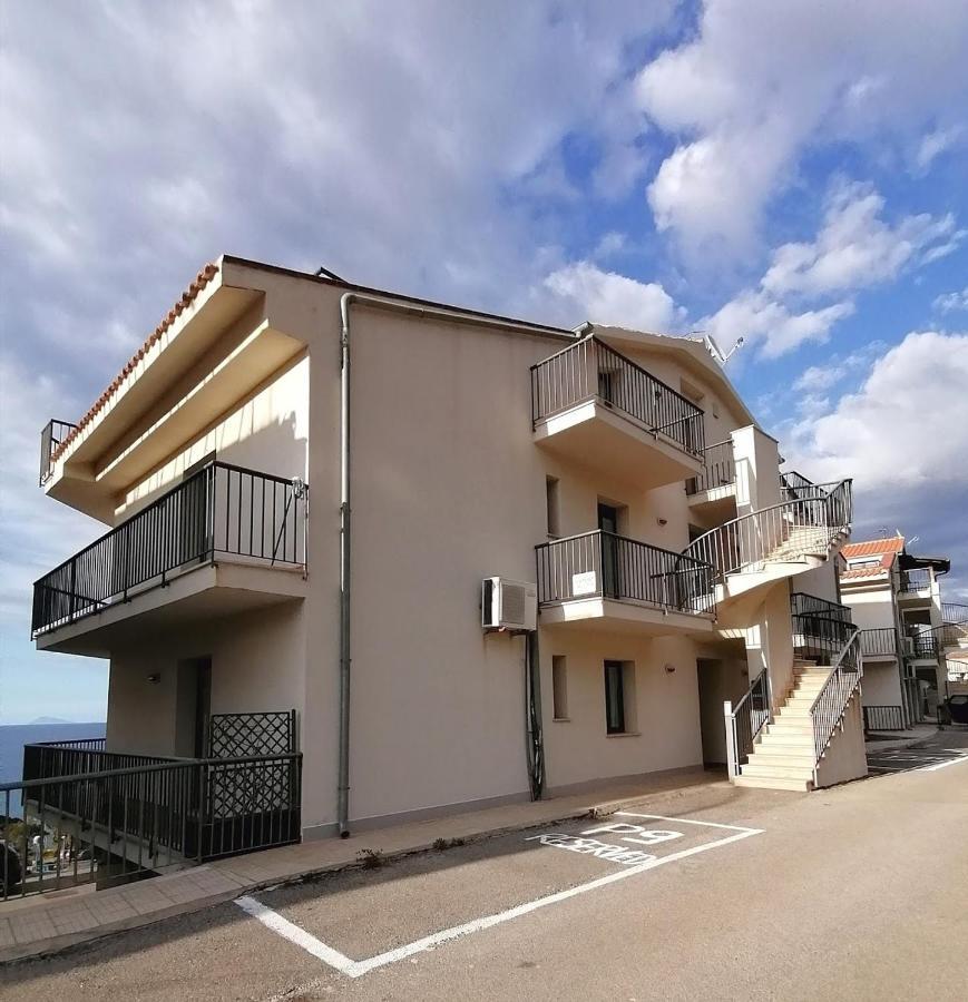 Apartment Saro & Tea 카스텔디투사 외부 사진
